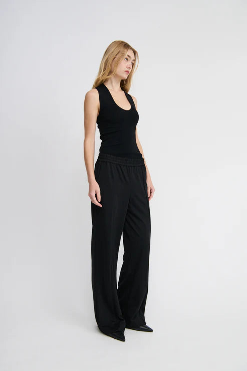 Mael Tropea Top Black