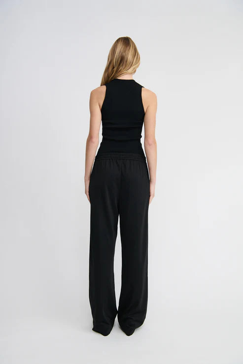 Mael Tropea Top Black